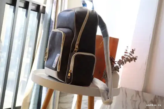 WIS VUITTON BACKPACK LVXNBA LOUIS 0704